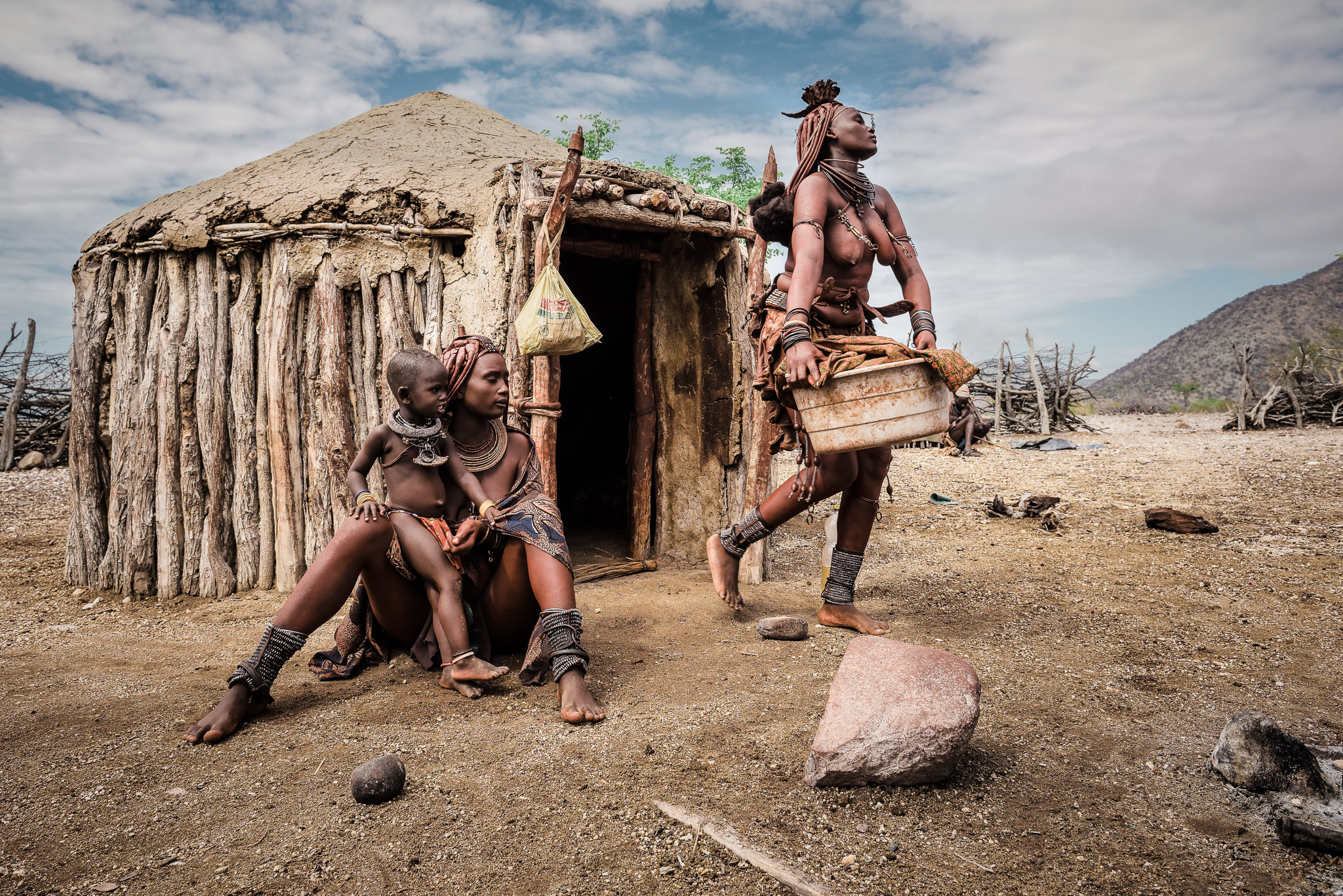 Himba Laundry